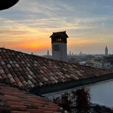 Attico Canal Grande A Palazzo Contarini Corfu Venice