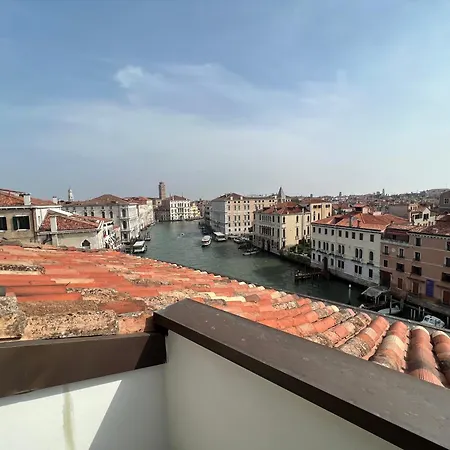 Attico Canal Grande A Palazzo Contarini Corfu Lejlighed *