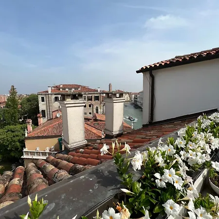 Apartment Attico Canal Grande A Palazzo Contarini Corfu *