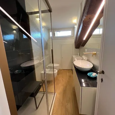 Apartamento Attico Canal Grande A Palazzo Contarini Corfu